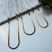 Load image into Gallery viewer, N Ei Herringbone 4mm &amp;3mm