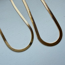 Load image into Gallery viewer, N Ei Herringbone 4mm &amp;3mm