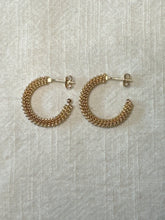 Load image into Gallery viewer, earring small studs , ear cuff 2025