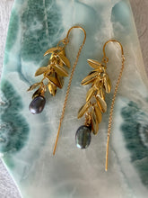 Load image into Gallery viewer, E thread Maile