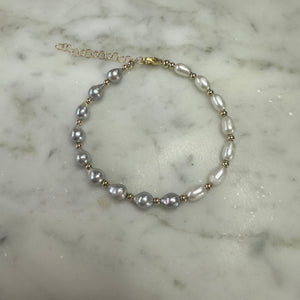 B Akoya & freshwater pearl