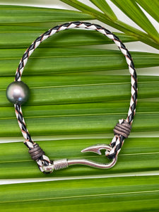 B Fishhook with pearl  for Men and women