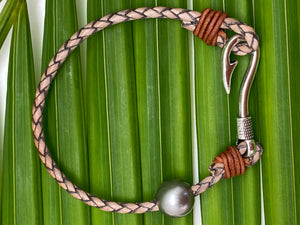 B Fishhook with pearl  for Men and women
