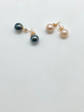 Load image into Gallery viewer, Pearl Studs Earring